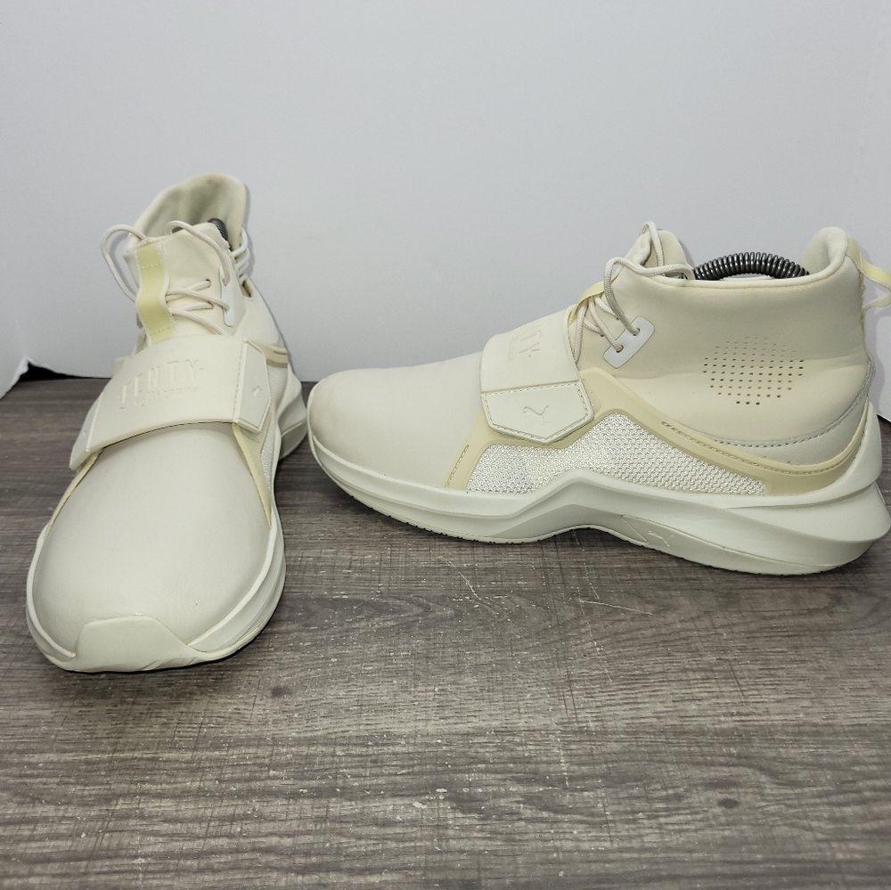 FENTY Rihanna Puma Ignite Cream White Tennis shoes Women Size 8
